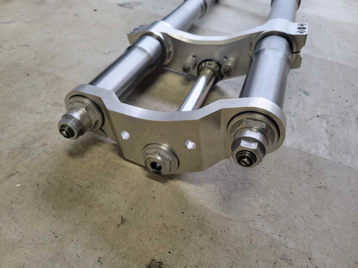 NSF100 NSR50用 RS125NX倒立フォーク取り付けキット Gクラフト NSF100 NSR50用 RS125NX倒立フォーク取り付けキット Gクラフト