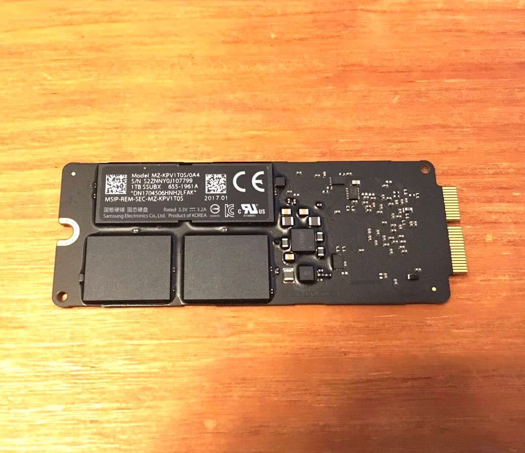 ユナイテッドトウキョウ 希少品 Apple純正 SSD 1TB MacBook Pro 2017年