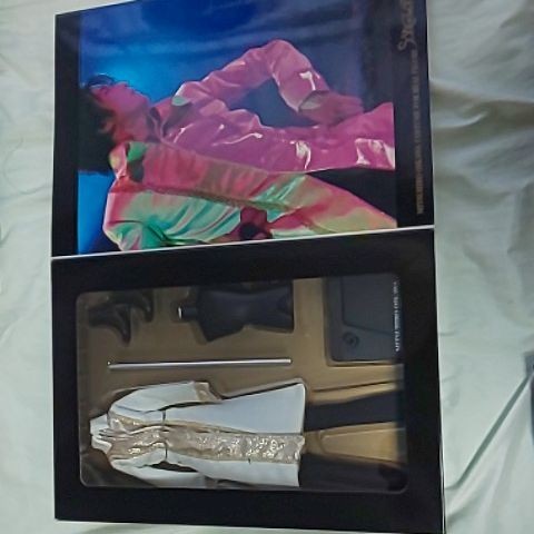 美品及川光博 サンクチュアリツアー衣装フィギュア 5月末までの出品に
