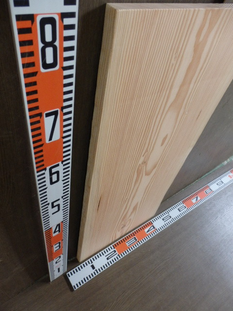 b2040648 赤松●約79.3cm×37.5cm×厚2.2cm☆無垢板１枚板 木材 板 DIY 板材 天板 棚板 テーブル 看板 花台など種類豊富！_画像6