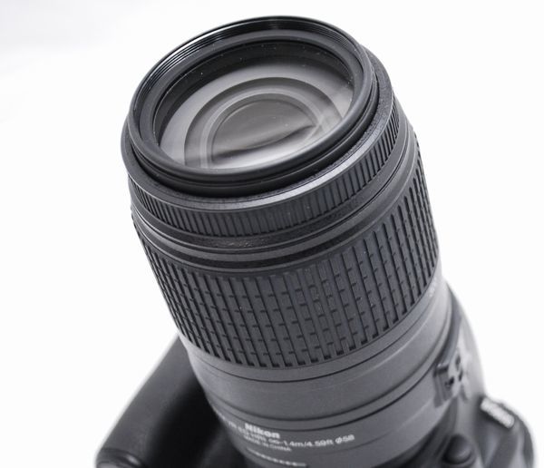 【新品級の超美品 3134ショット・SDカード付き】Nikon ニコン D5600 AF-S 55-300mm VR_画像3