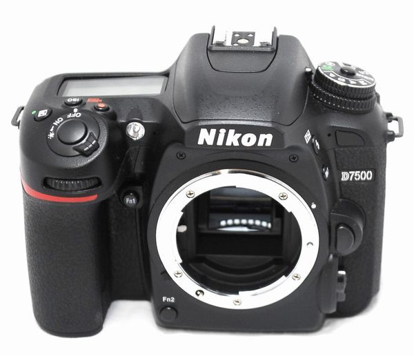 【ほぼ新品 787ショット・メーカー保証書等完備 超豪華セット】Nikon ニコン D7500 AF-S 80-200mm f/2.8 D (IF)_画像4