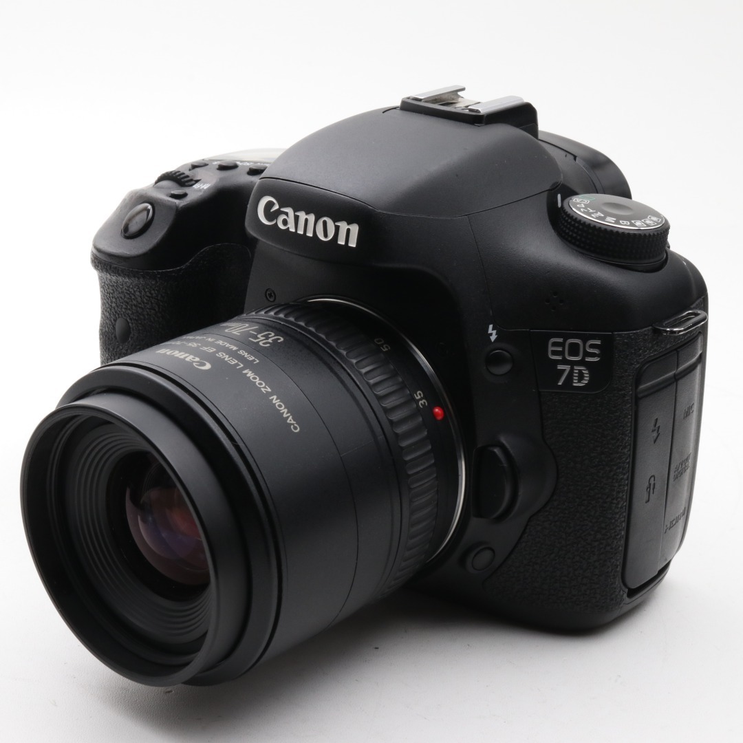 中古 美品 Canon 7D レンズセット キャノン 一眼レフ カメラ 人気 初心者 おすすめ 新品8GB CFカード付_画像1