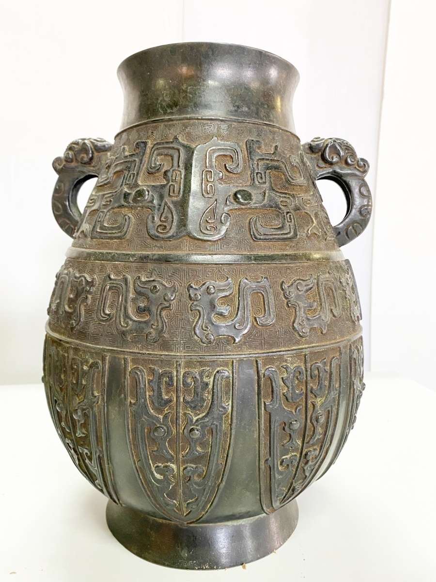 本当に信頼出来る店 骨董古美術時代物/「古銅両耳晩餐紋壺」龍付壺式有両耳/四世秦蔵 その他