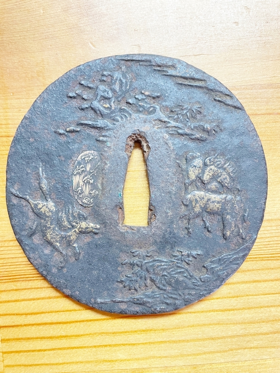 新しい 骨董古美術時代物/鍔 金象嵌 刀装具 馬 8.3＊0.4cm 163.1G 鍔