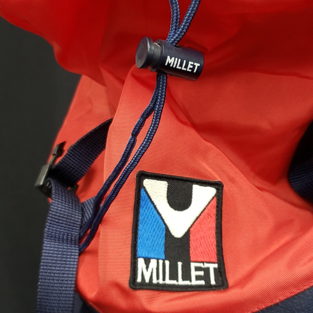 [100a106] MILLET　バックパック　ミレー　登山　リュック　アウトドア　旧ロゴ　レア　赤×紺　背中クッション　トリコロール　汚れあり_画像6