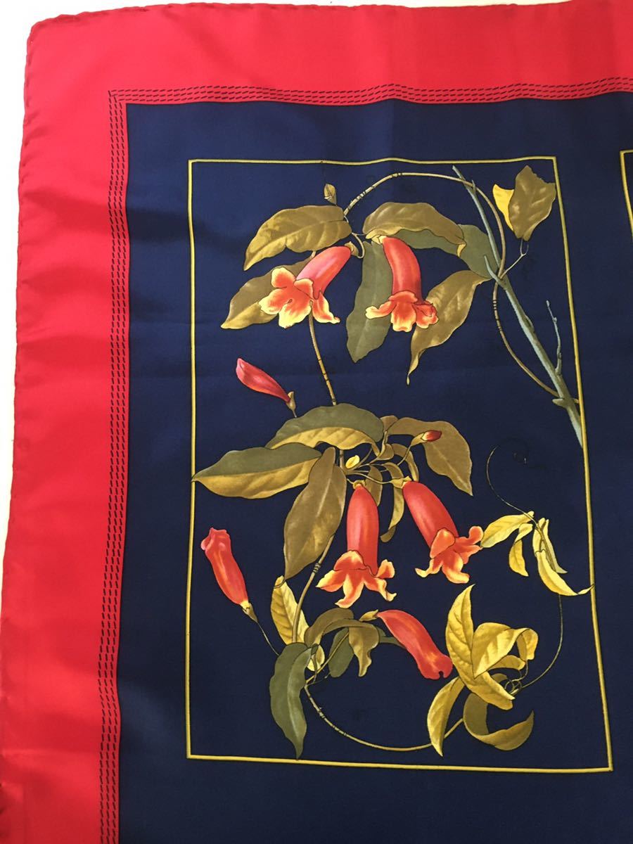 LOEWE ロエベ ★ スカーフ 花柄 植物柄 シルク100% イタリア製 大判 赤×青_画像8
