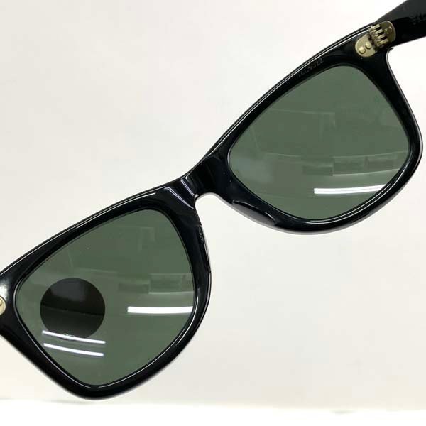 ｔ）レイバン Ray-Ban サングラス ウェイファーラー WAYFARER 5022 BK ブランド品 中古 ※ソフトケース有り_画像9