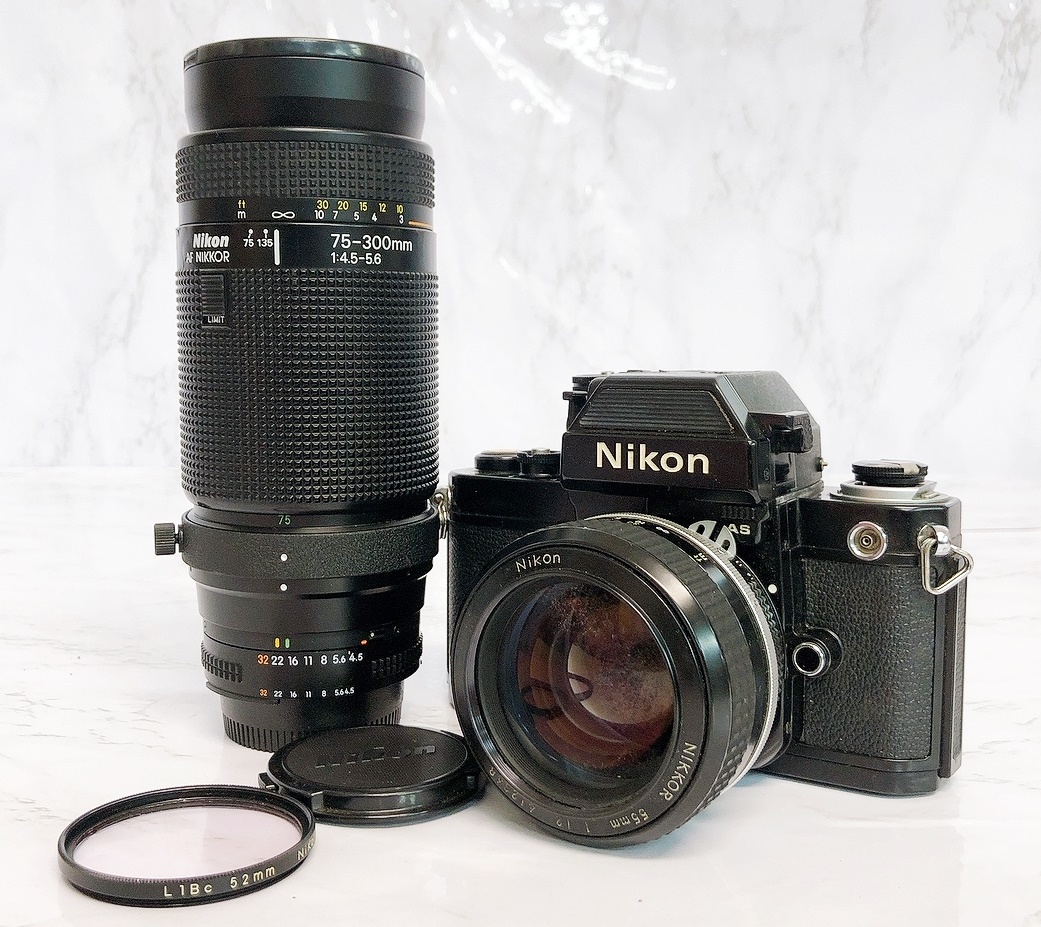 ④ニコン F2 7755677 一眼レフ フィルムカメラ ブラック フィルター レンズ付き（NIKKOR 55mm 1：1.2）動作未確認 ジャンク_画像1