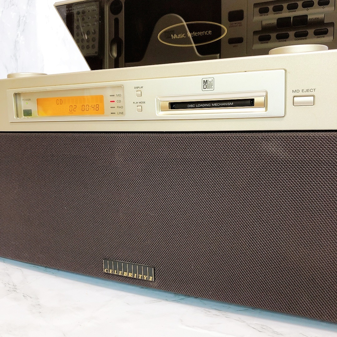 CD一連動作OK！SONY CELEBRITY Ⅱ セレブリティⅡMD-7000 オーディオ リモコン付き CD/MD/FM/AM/LINE 動作未確認 ジャンク_画像4