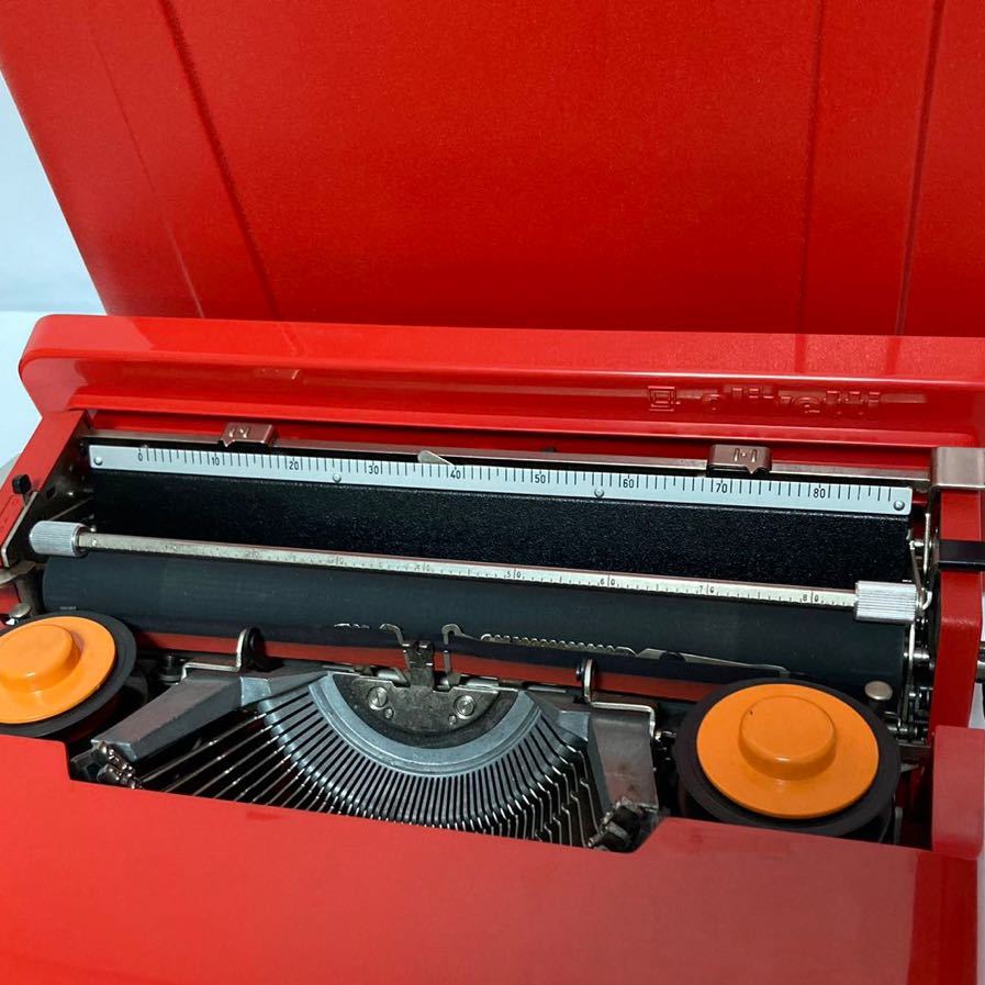 OLIVETTI オリベッティ アンティークタイプライター VALENTINE 赤