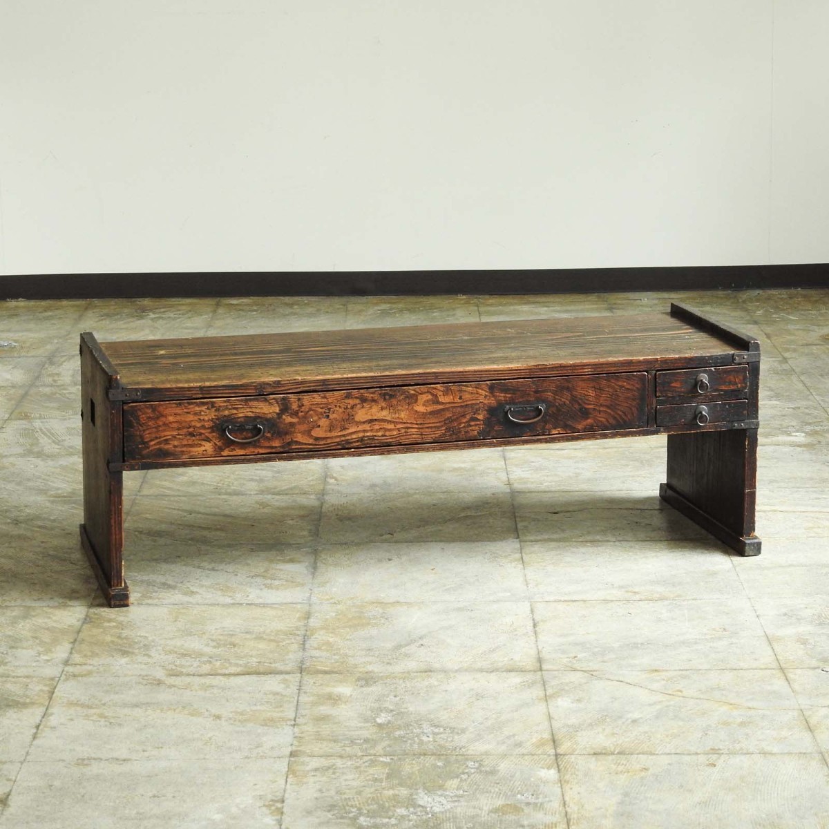 ｋ011702神代カツラを使った珍しい家具です。３段引出し☆木工家具☆木 