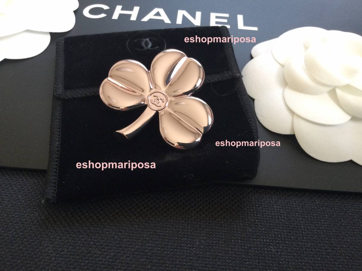 CHANEL シャネル 素敵なブローチ 非売品 3D クローバー ピン