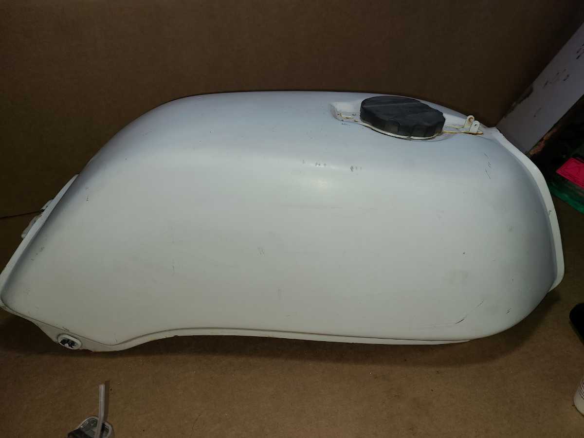 CB400n? ホーク3 タンク ガソリンタンク www.lram-fgr.ma