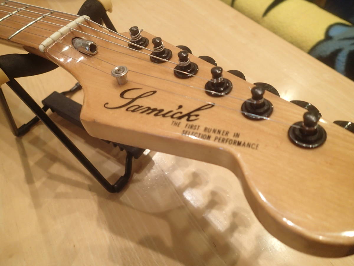 SAMICK サミック エレキギター ストラト 黒 ※メイプルワンピースネック