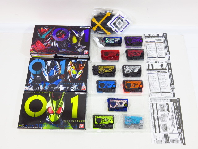 n7685k 【】 仮面ライダーゼロワン DX メモリアル プログライズキー