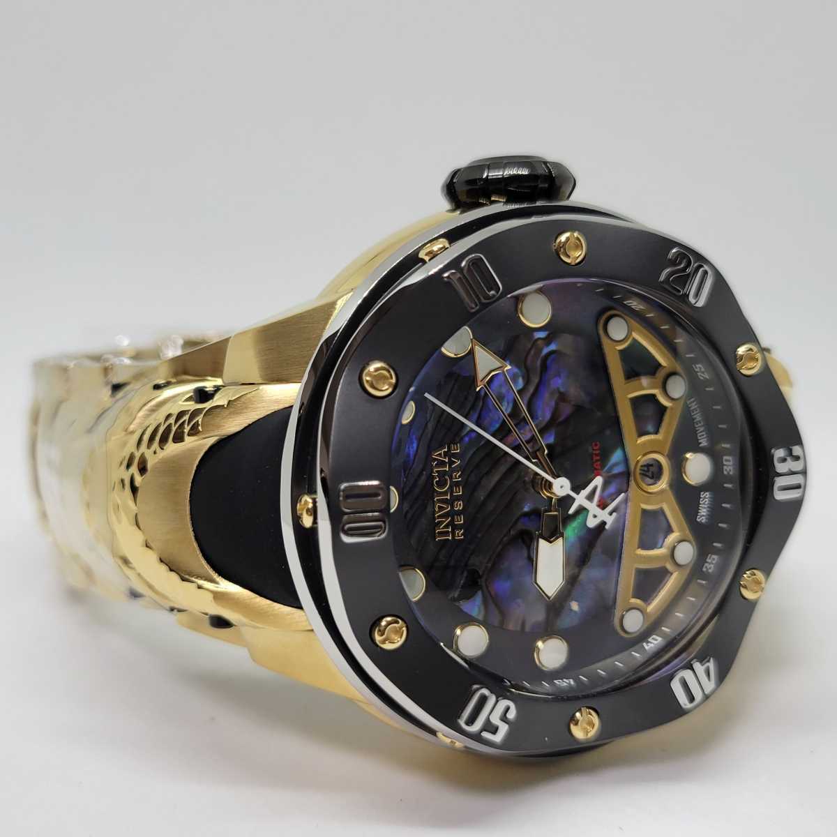 スイス製オートマチック】インビクタ 54mm リザーブ クラーケン 金