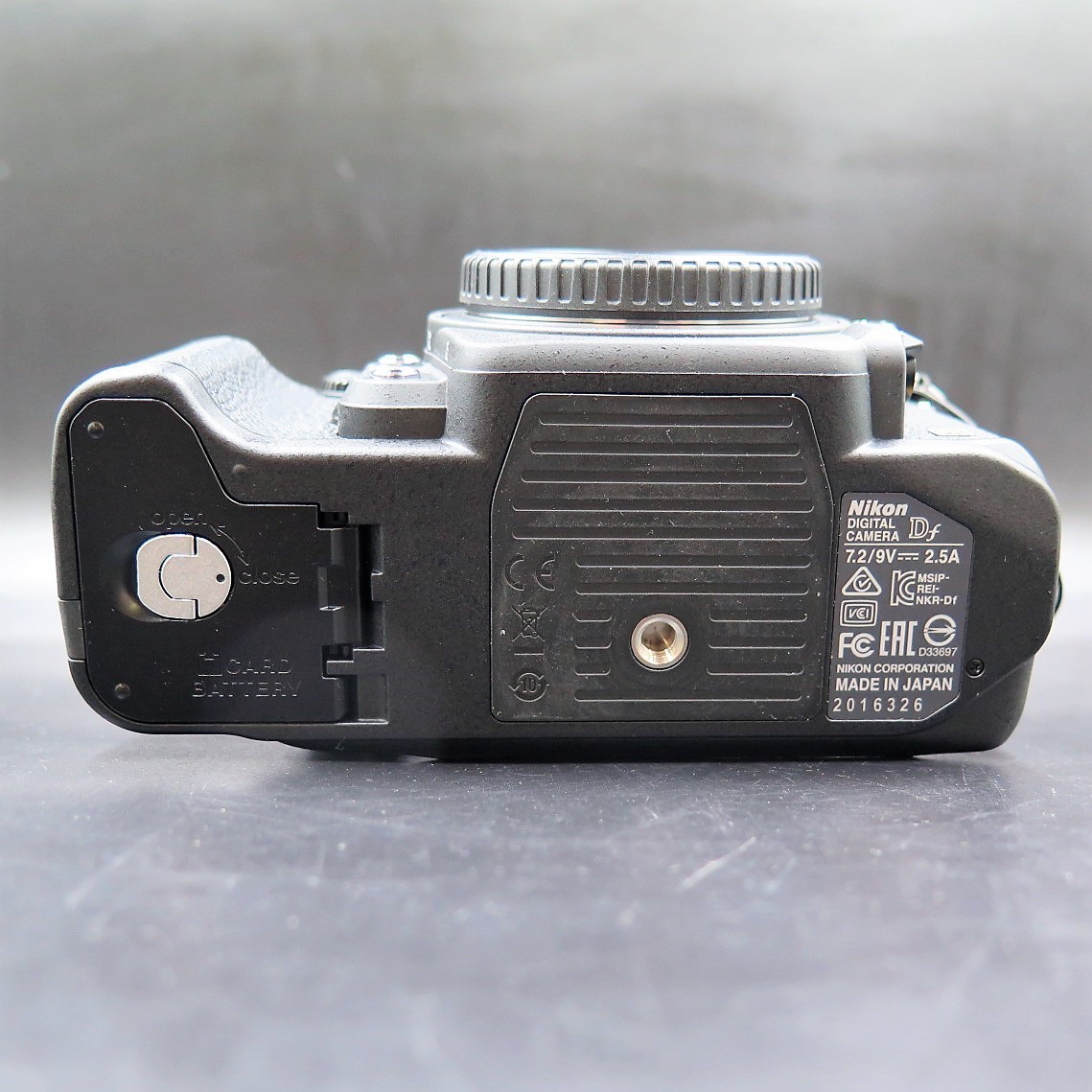 1円～ Nikon ニコン Df デジタル一眼レフカメラ ボディのみ 充電器付 y83-1336451s【Y商品】_画像7