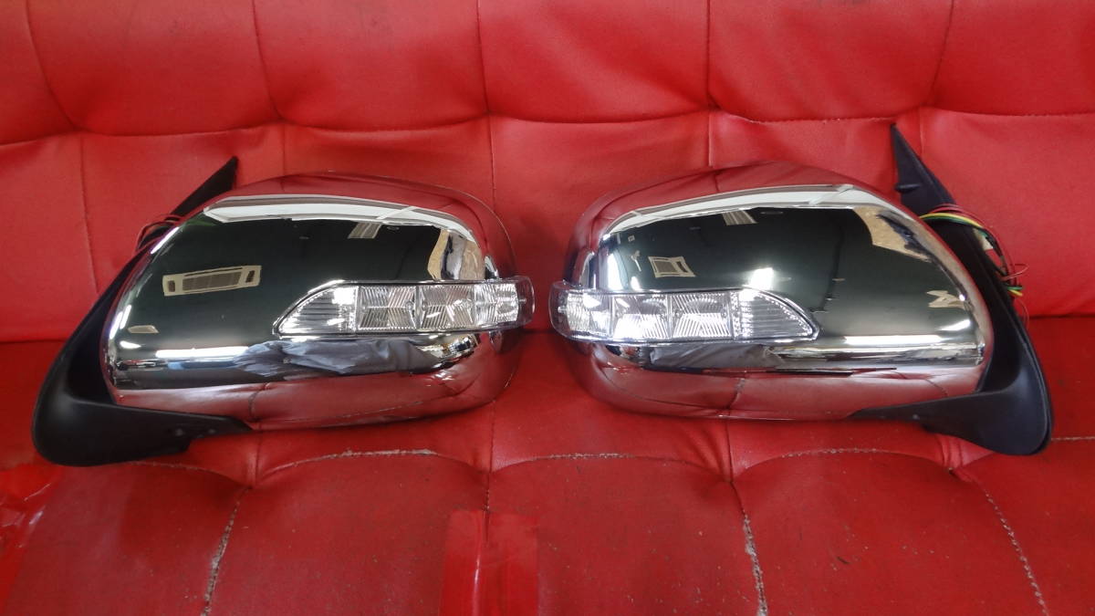 1000円スタート【少し訳あり】200系 ハイエース LEDウィンカー メッキ