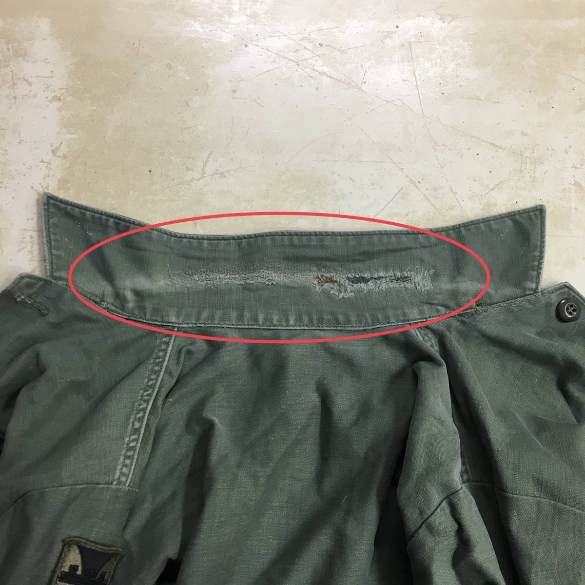 送料無料 60's 米軍実物 COTTON SATEEN OG 107 ユーティリティシャツ 古着 ナム戦_襟裏にリペアアリ！