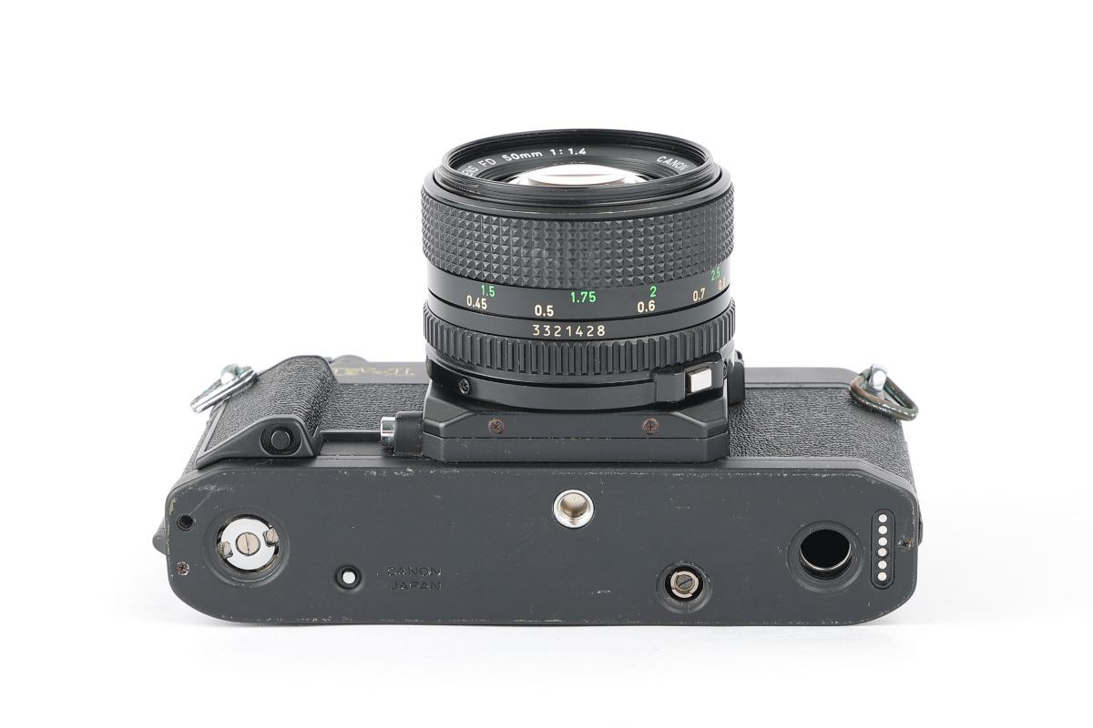 08919cmrk Canon New F-1 AEファインダー New FD 50mm F1.4 MF一眼レフ フイルムカメラ Canon NEW F-1 LENS FD 50mm 1:1.4 一眼レフカメラ