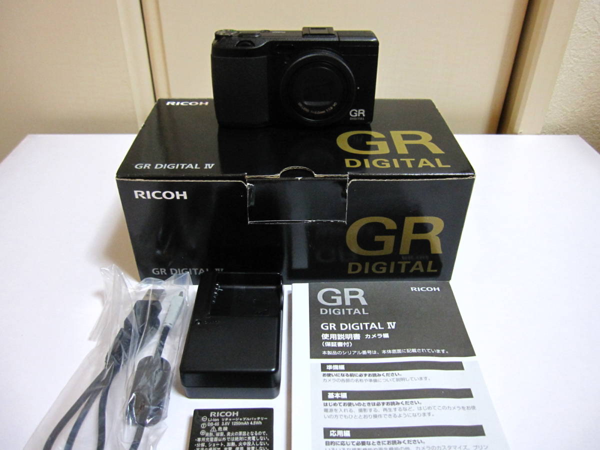 美品】RICOH リコー GR DIGITAL IV シャッター回数奇跡の0回！元箱