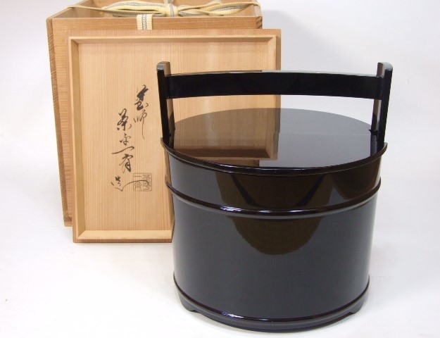 輪島塗　美品　塗師　茶平一斉　真塗　手桶水指　共箱　茶道具　茶平一斎