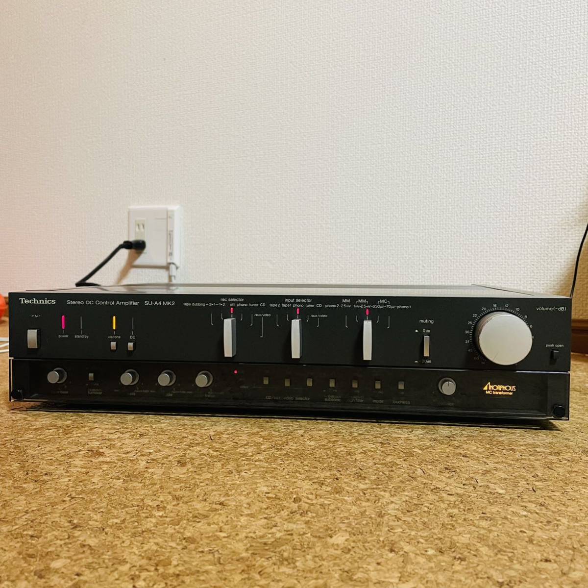 Yahoo!オークション - Technics SU-A4MK2 DCコントロールアンプ Yahoo!オークション - Technics SU-A4MK2 DCコントロールアンプ