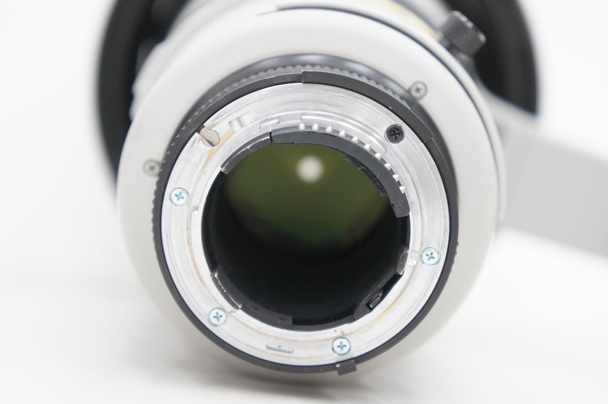 Nikon AI AF-S Nikkor ED 400mm F2.8 D II (IF) ニコン ライト Nikon AI AF-S Nikkor ED 400mm F2.8 D II (IF) ニコン ライト