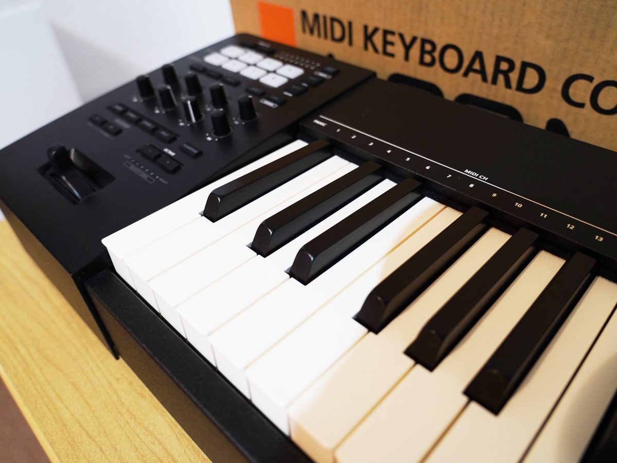 新作定番 ヤフオク! Roland ローランド A-88MK2 シ... - ほぼ未使用 美