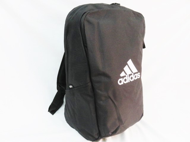 DZ9020 ブラック ホワイト 新品 人気 adidas アディダス リュックサック デイバッグ 45cm おしゃれバッグ メンズバッグ レディースバッグ_画像1