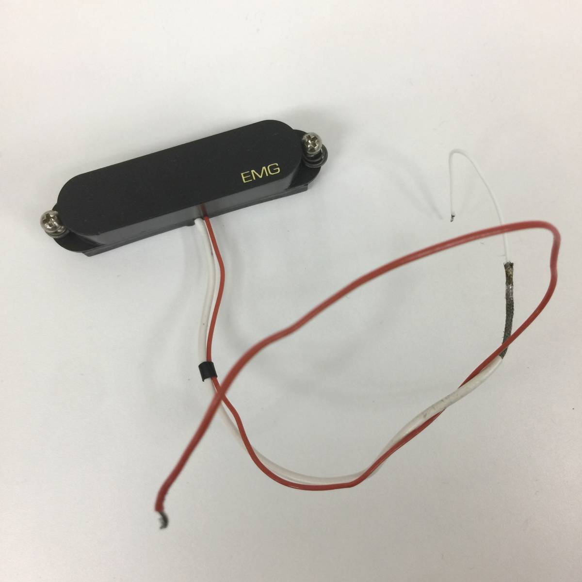 EMG SA 旧ロゴ 直配線の極上品 出品にあたりストラトのフロント EMG SA 旧ロゴ 直配線の極上品 出品にあたりストラトのフロント
