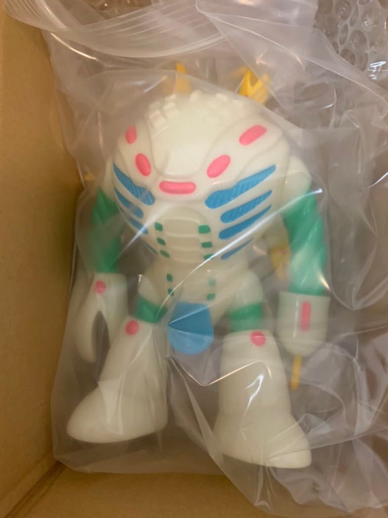 カニーカー 蓄光 NEO ONE ネオワン エレマックス ソフビ sofubi