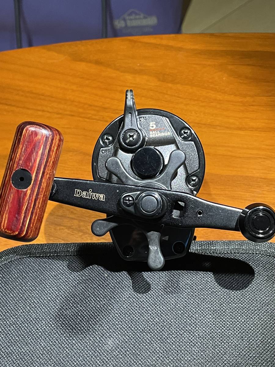 Daiwa ダイワ tournament トーナメント 石鯛 SS-30SH 遠投 Daiwa ダイワ tournament トーナメント 石鯛 SS-30SH 遠投