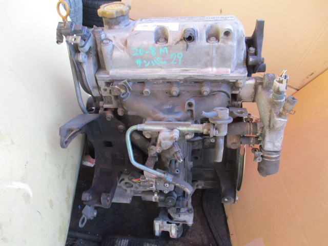 数量は多い スバル サンバーディアス もらって嬉しい出産祝い TV1 エンジン本体 H13年 20-8M29
