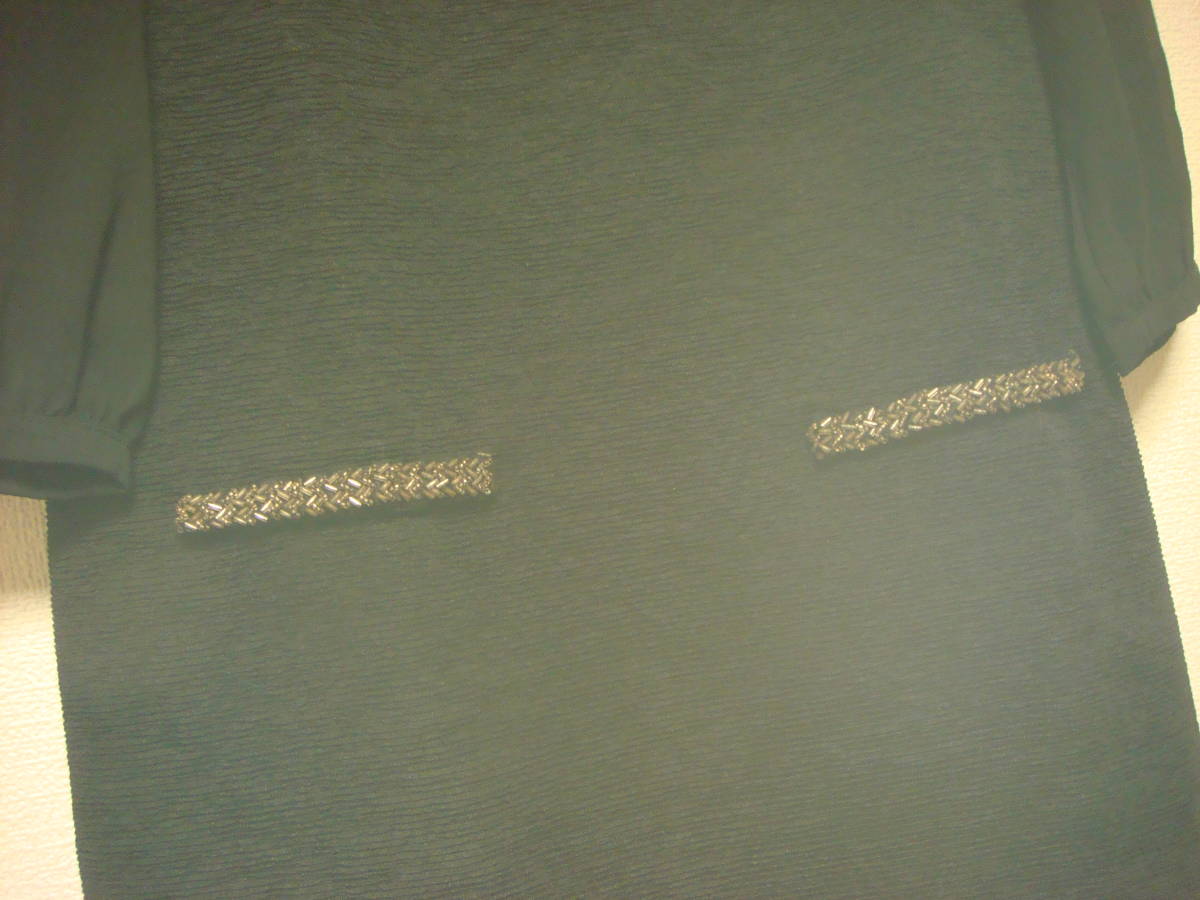 セシルマクビー　ビーズ飾り　袖シフォン素材　伸縮　ワンピース　黒　未使用　新品_画像3