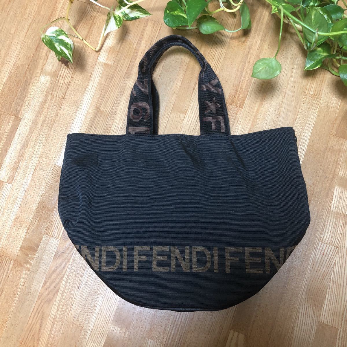 FENDI フェンディ ミニトートバッグ | laninternet.com.br