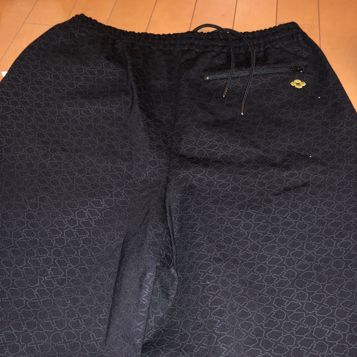 最大96%オフ! 新品 L NUBIAN GAKKIN TRACK WIDE TROUSERS kids-nurie.com