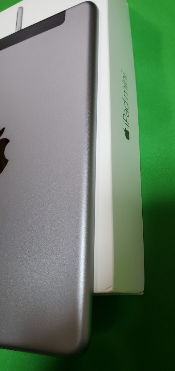 美品☆iPad mini 4☆ Wi-Fi Cellular ☆128GB ☆Space Gray simフリー