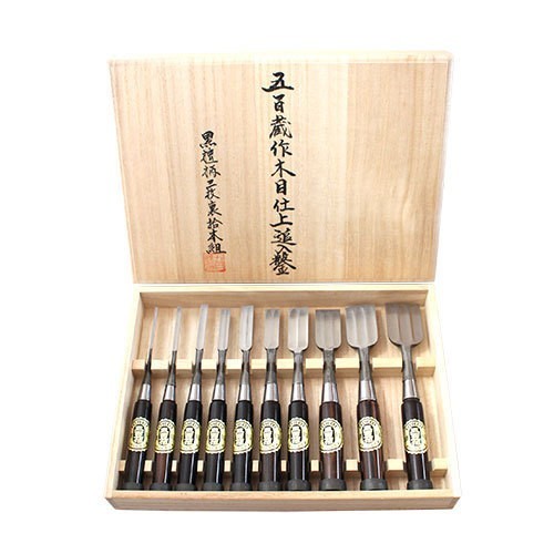 播州三木 五百蔵作 追入鑿 木目仕上 黒檀柄 三枚裏 10本組 桐箱入