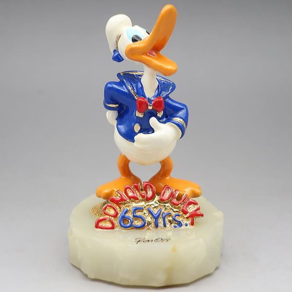  Disney Donald long * Lee debut Donald 65 anniversary commemoration 1000 piece limitation limit standard number entering 1999 year Ron Lee