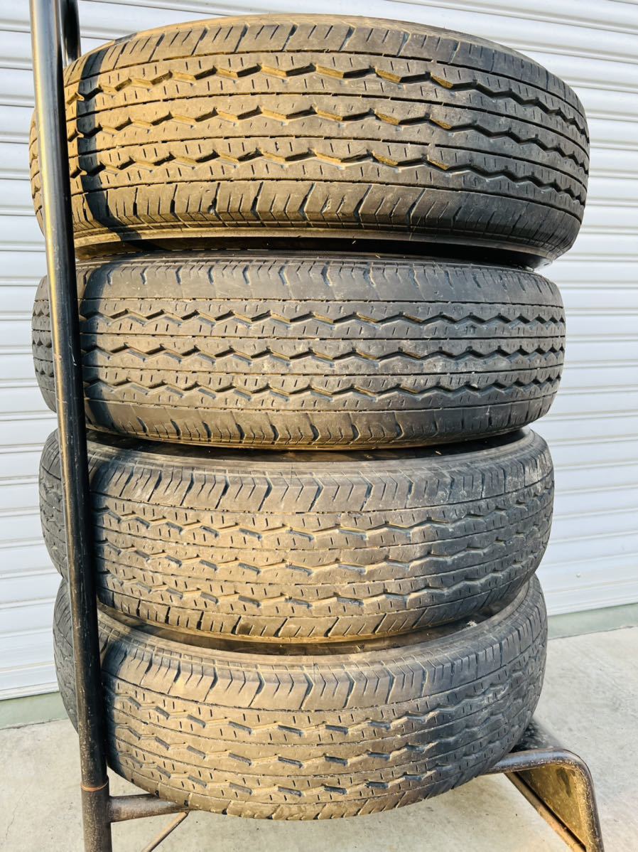 195/80R15 タイヤ4本セット ハイエース レジアスエース キャラバンなど