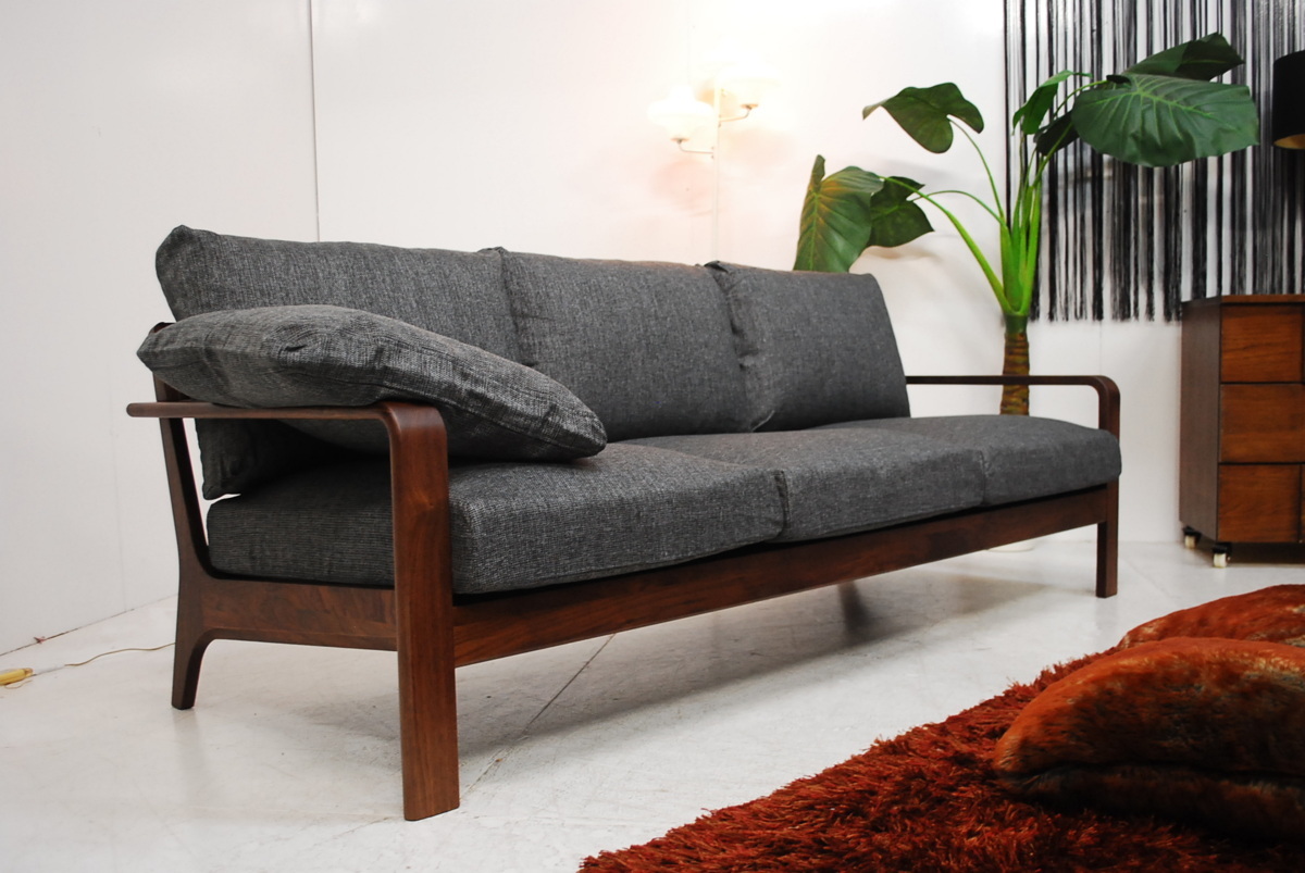  fixed amount * free shipping * unused * outlet * walnut * Northern Europe style peace modern design * sofa *.. put on .. exist space . production 