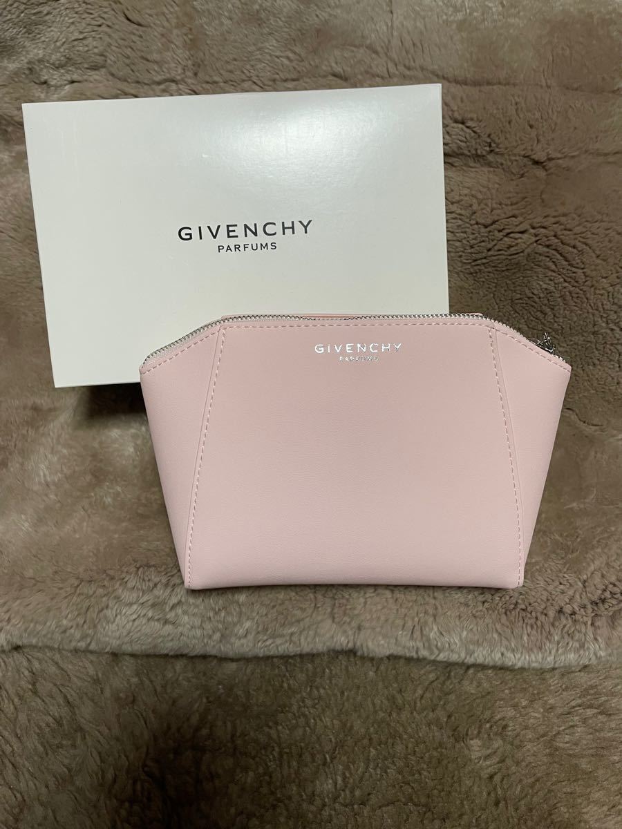 値下げしました 未使用 非売品 GIVENCHYポーチ|PayPayフリマ