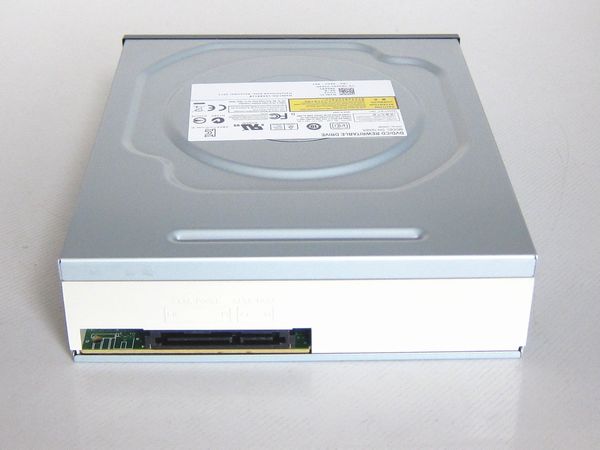 Liteon DH-16ABS DVDスーパーマルチドライブ SATA 2011年製 ☆7_接続はSATAです。