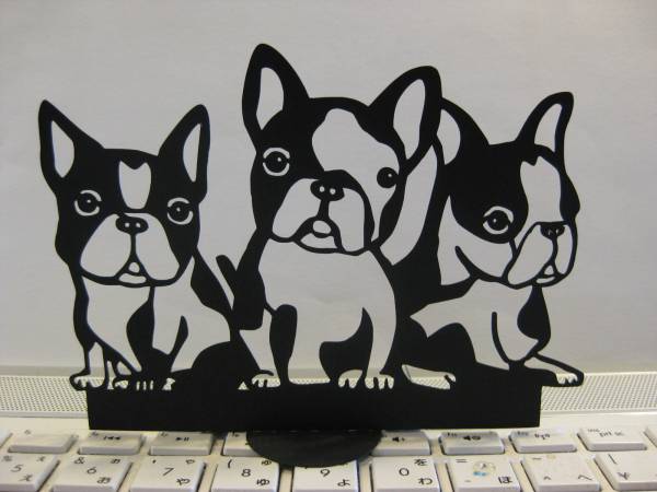 ヤフオク 立つ切り絵 犬３匹 フレンチブルドッグ 壁飾りにも