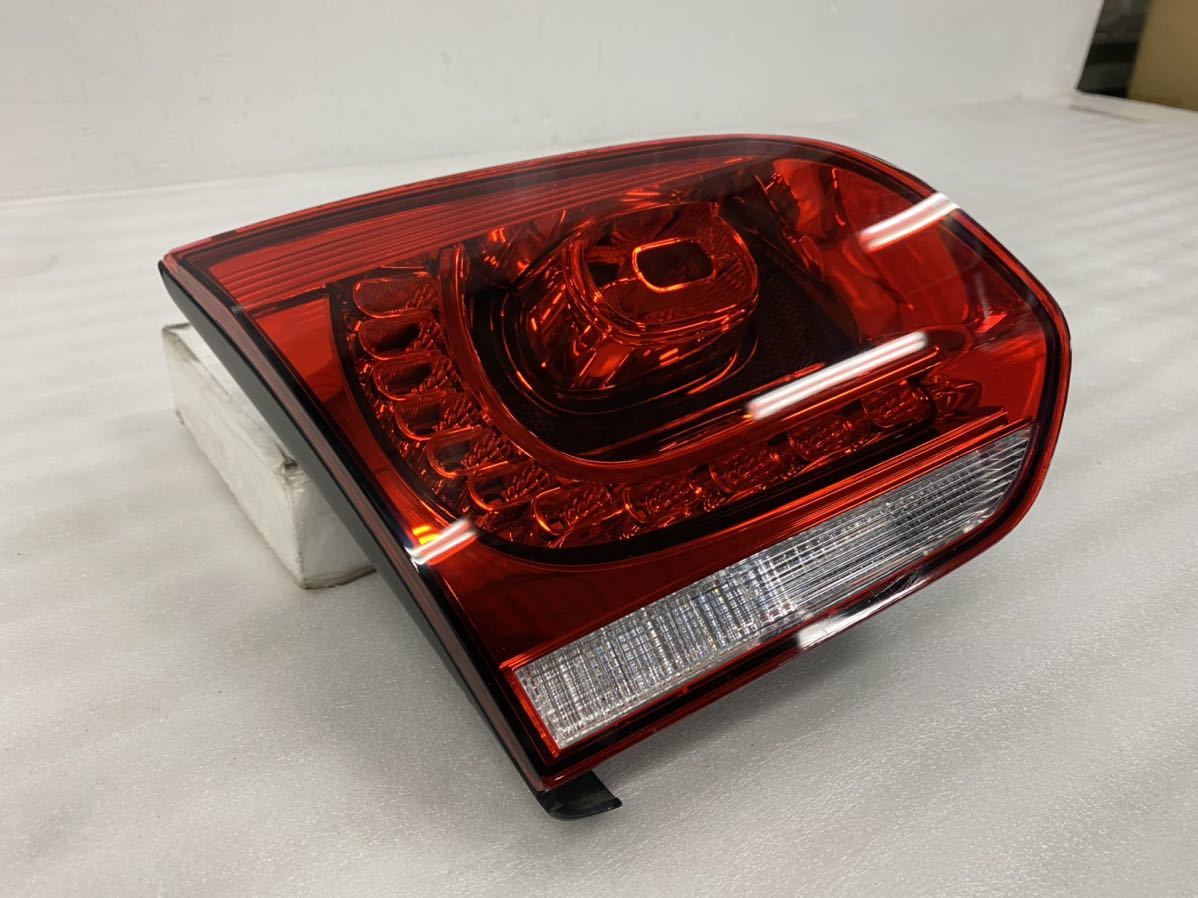 4A26 [ beautiful goods ]VW Golf 6 GTI 1K original LED inside side tail lamp left finisher lamp 