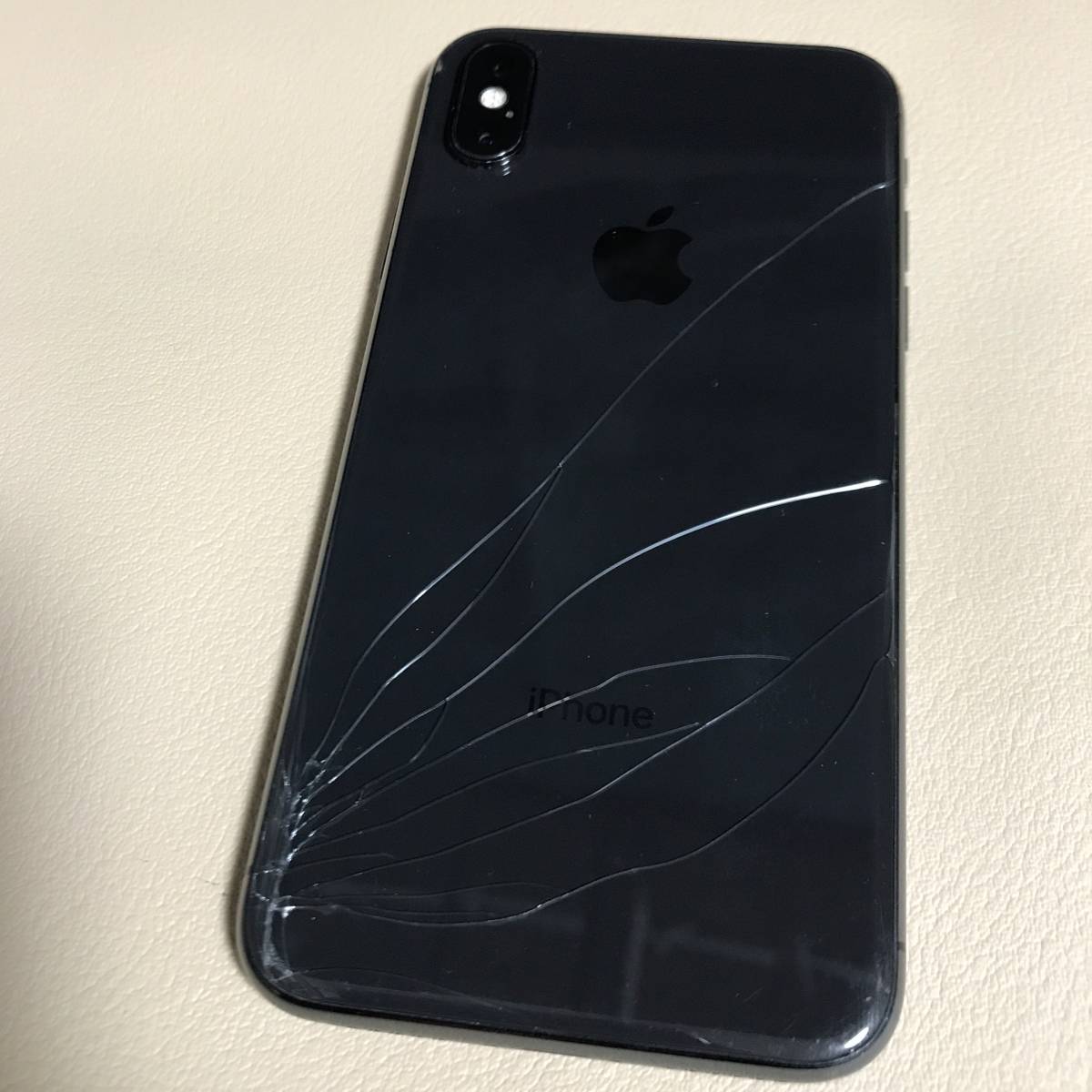 ジャンク/SIMフリー】iPhone X 256GB スペースグレイ☆部品取り/SIM 売り出し価格 【iPhone8*256GB】スペースグレー・simフリー・ジャンク品 スマートフォン本体