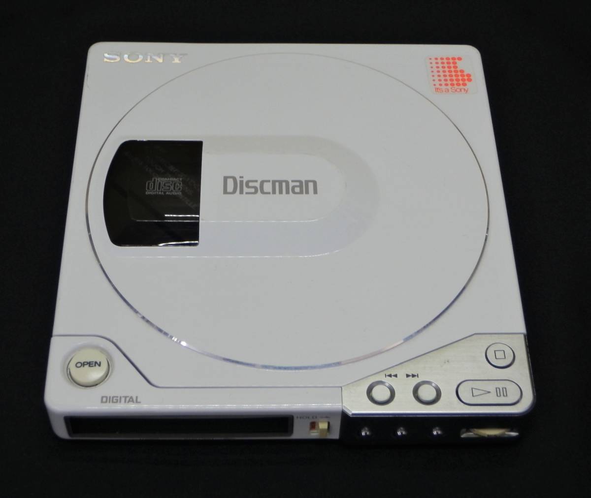 ☆2032 SONY ソニー Discman D-150 ディスクマン ホワイト コンパクトディスクプレーヤー CDプレーヤー　ジャンク品扱い_画像5