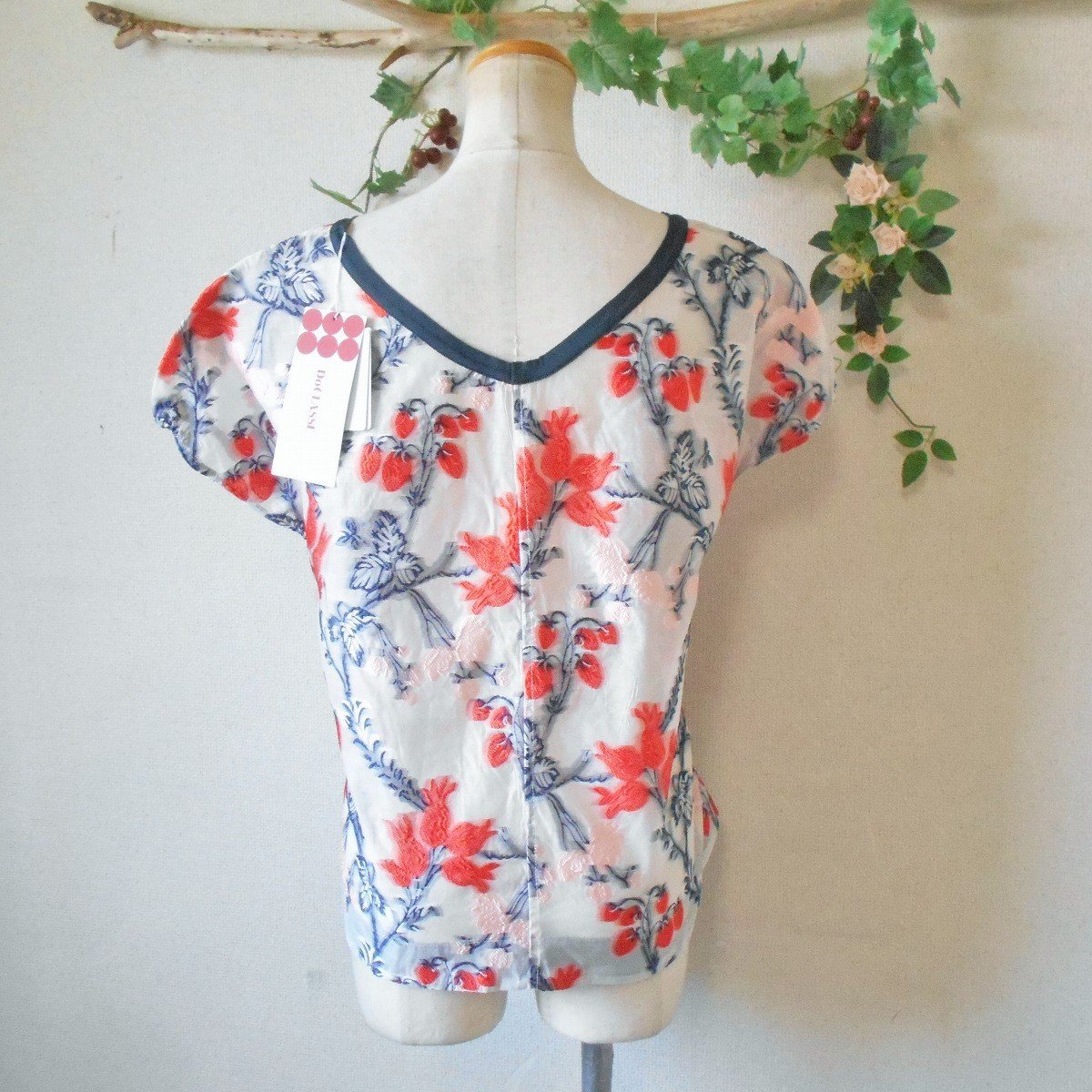  tag equipped 9990 jpy duklaseDoCLASSE summer embroidery entering see-through blouse 13
